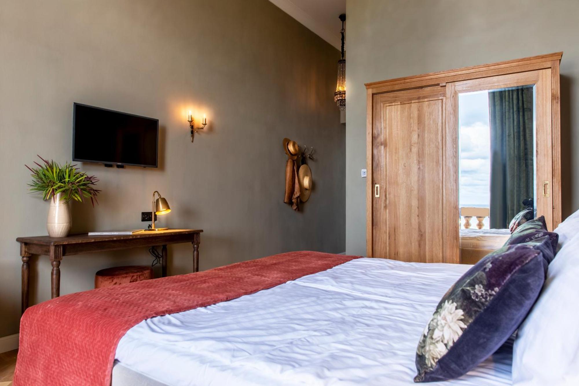 Langley Resort Napoleon Bonaparte LʼÎle-Rousse Kamer foto