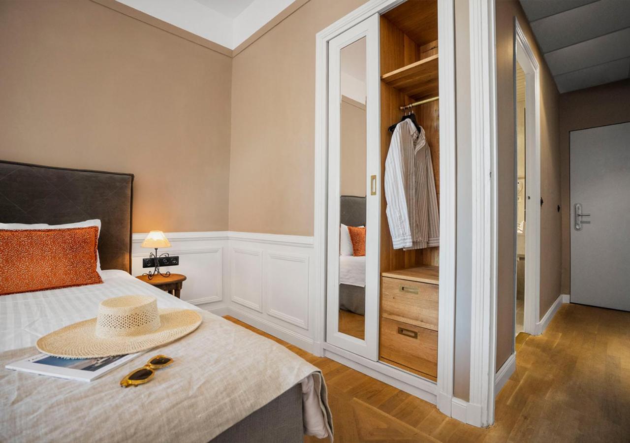 Langley Resort Napoleon Bonaparte LʼÎle-Rousse Buitenkant foto